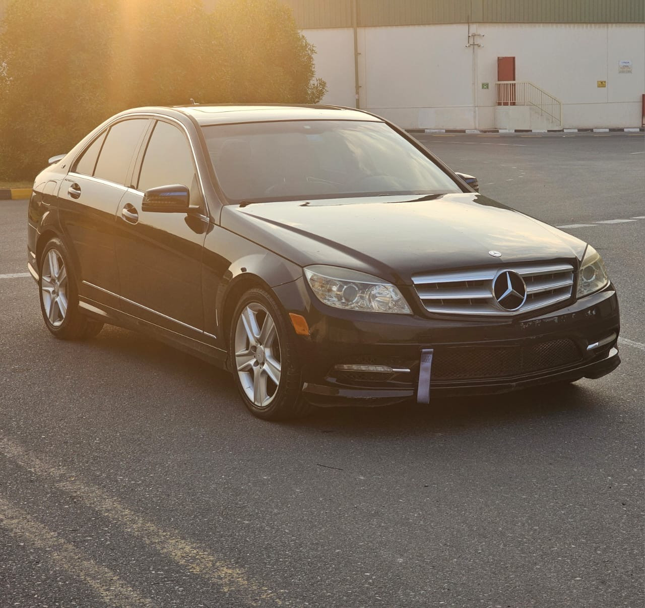 مرسيديس بنز c300 2011