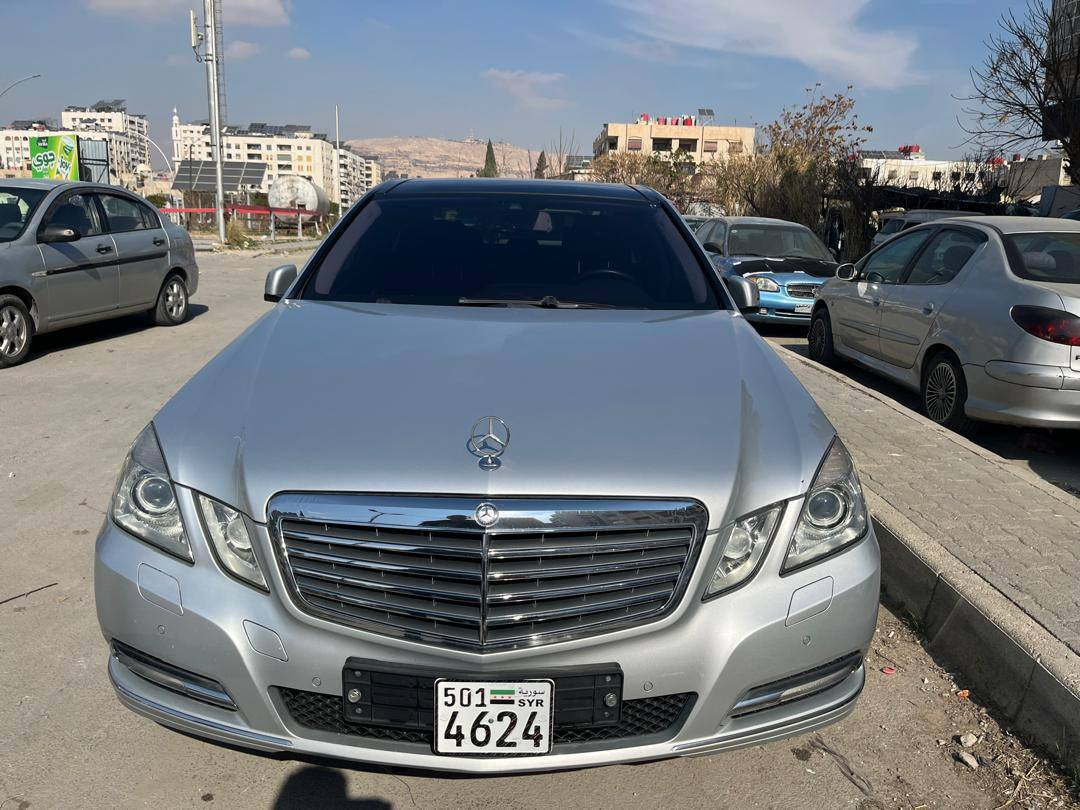 مرسيدس E300